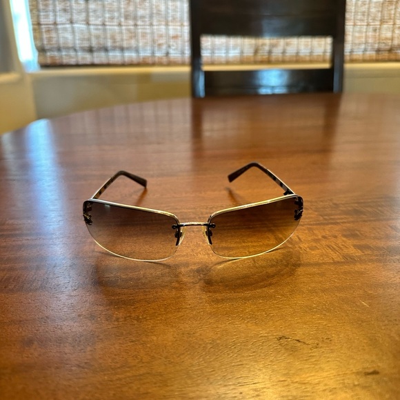 Chanel Vintage Rimless Sunglasses - Picture 8 of 8